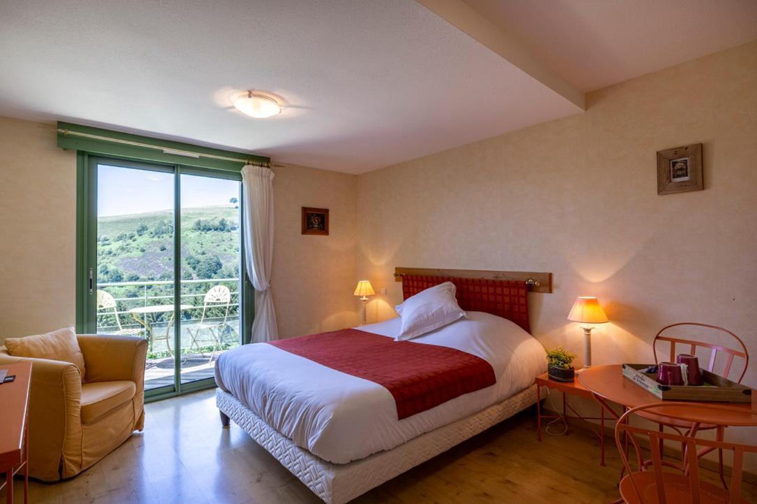 Le Fel Logis Auberge Du Fel מראה חיצוני תמונה